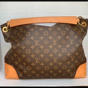 (SOLD) Louis Vuitton Monogram Berri MM